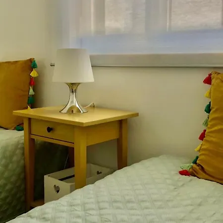 City Break-Quiet House With Private Patio *