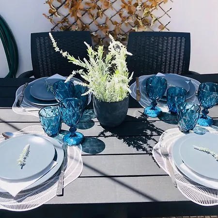 Dom wakacyjny City Break-Quiet House With Private Patio Torres Vedras