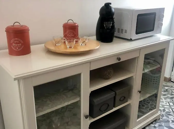 Break-quiet House With Private Patio *