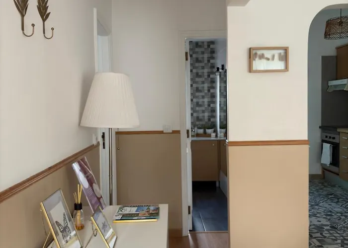 Break-quiet House With Private Patio Semesterbostad *